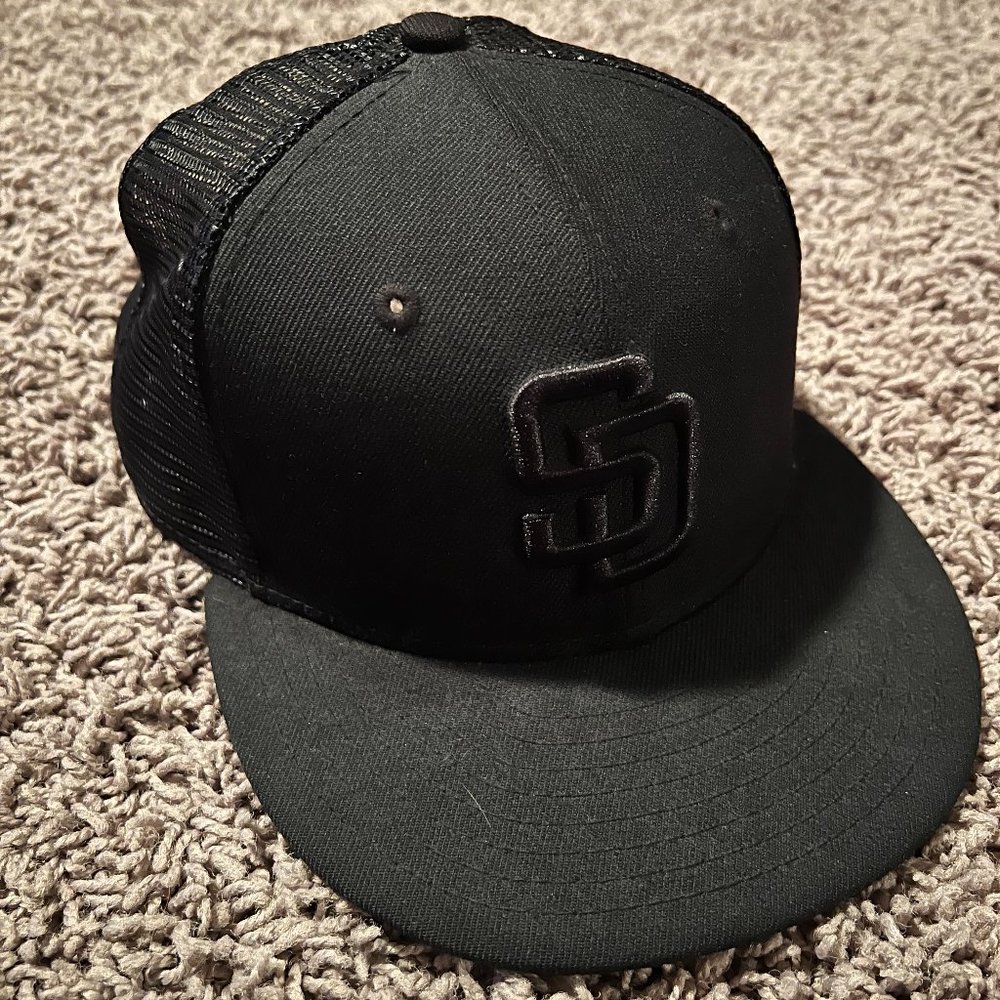 San Diego Padres Trucker Snapback Hat - Black